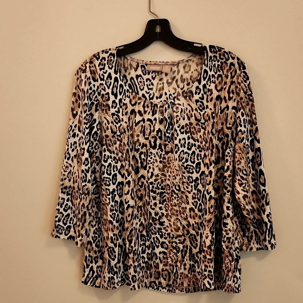 CHICOS Women's  leopard Top Size 2